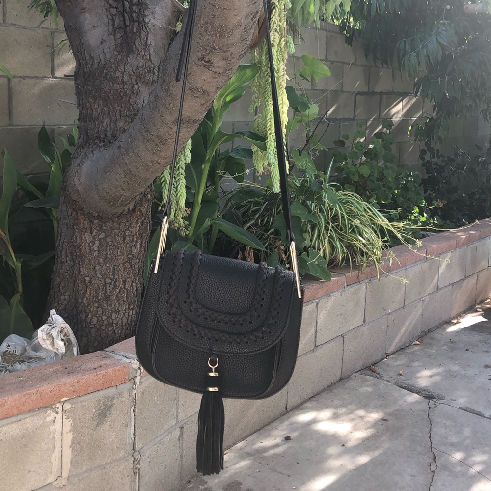 Cross body